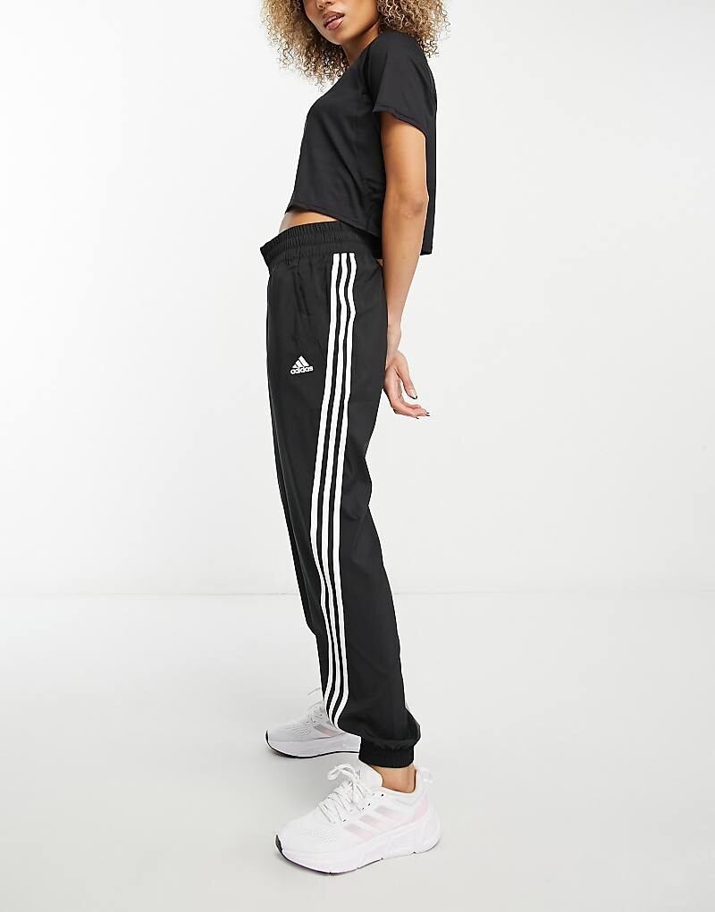 

adidas Training – Train Icons – черные джоггеры с мотивом из трех полосок