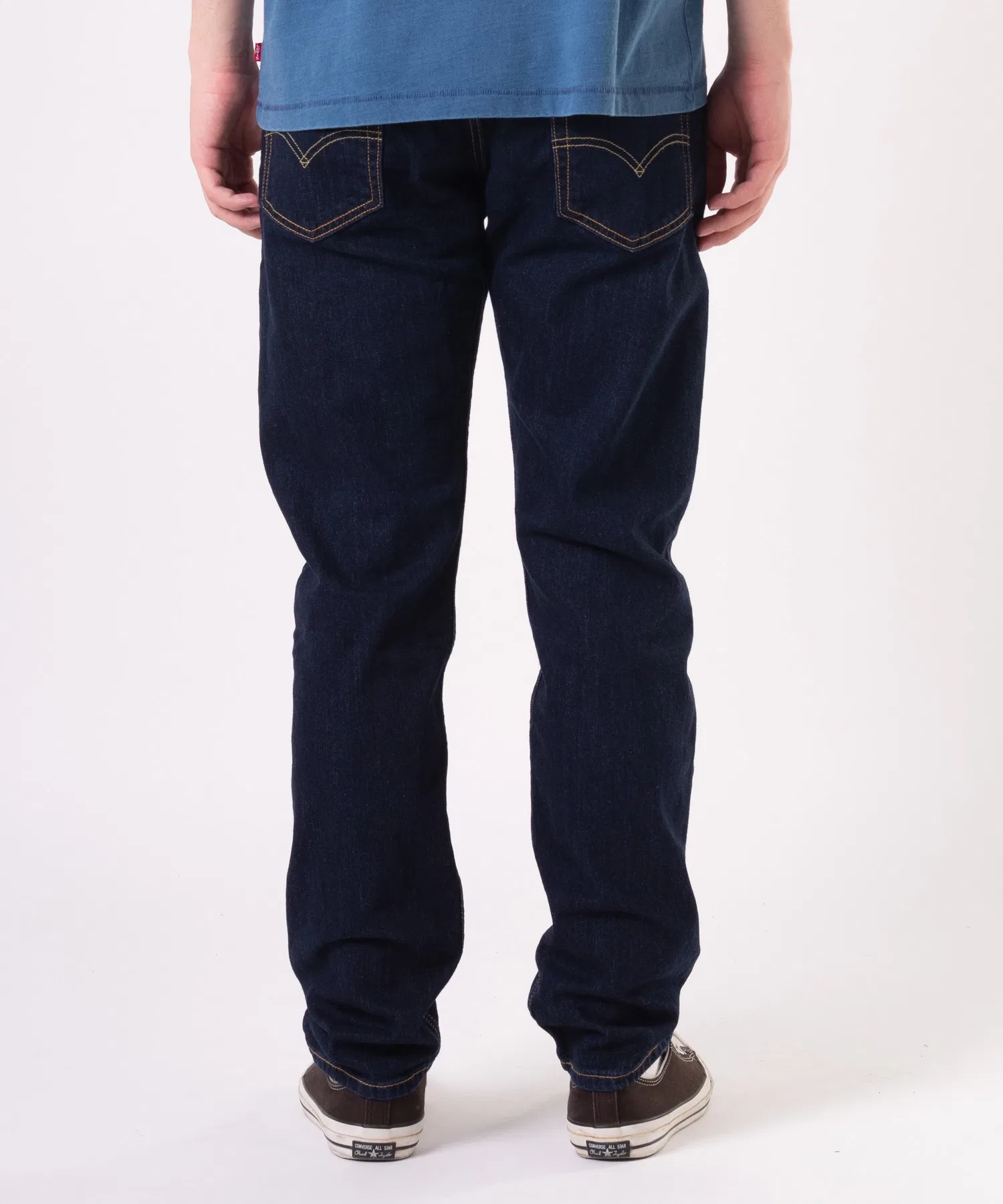 Джинсы Levi's 502™ зауженного кроя, темно-синие. — фото 3