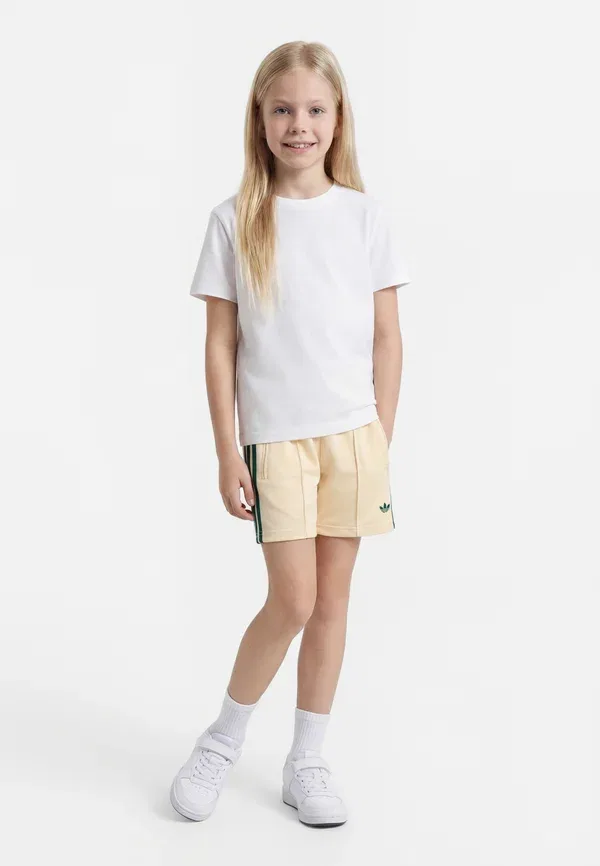 Шорты Firebird junior shorts Adidas Originals, тёплая ваниль