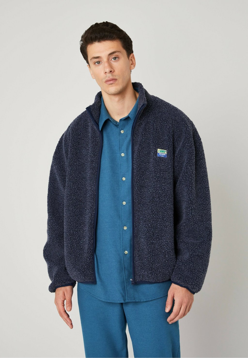 

Флисовая куртка HOKTOWN American Vintage, цвет Astre Chine