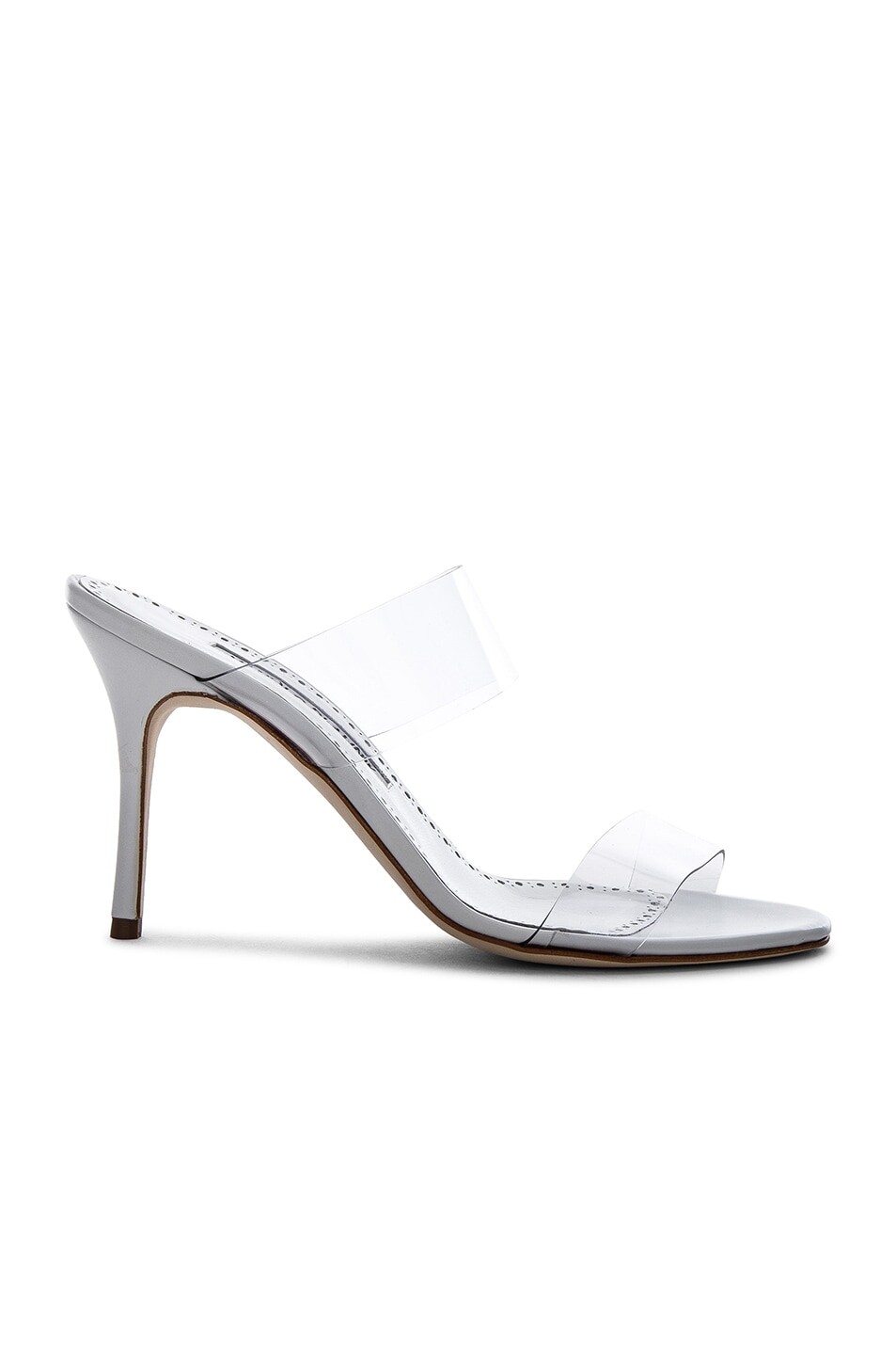 Сандалии Scolto из ПВХ Manolo Blahnik, цвет Blanc de Blanc