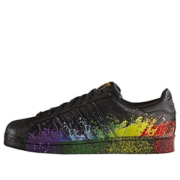 

Кроссовки суперзвезда гордость Adidas, черный