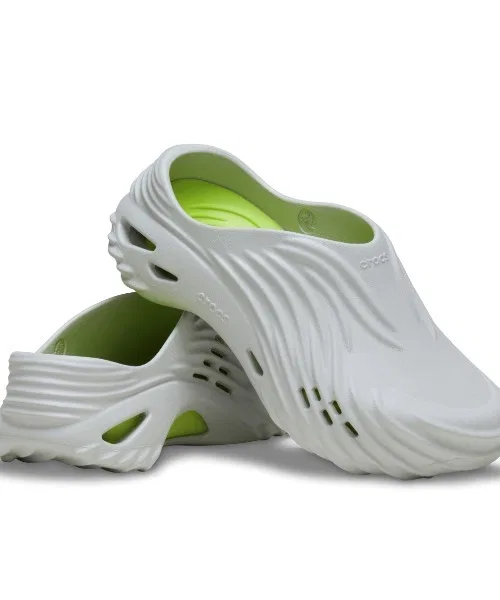 Унисекс сандалии Crocs Echo Wave серые — фото 3