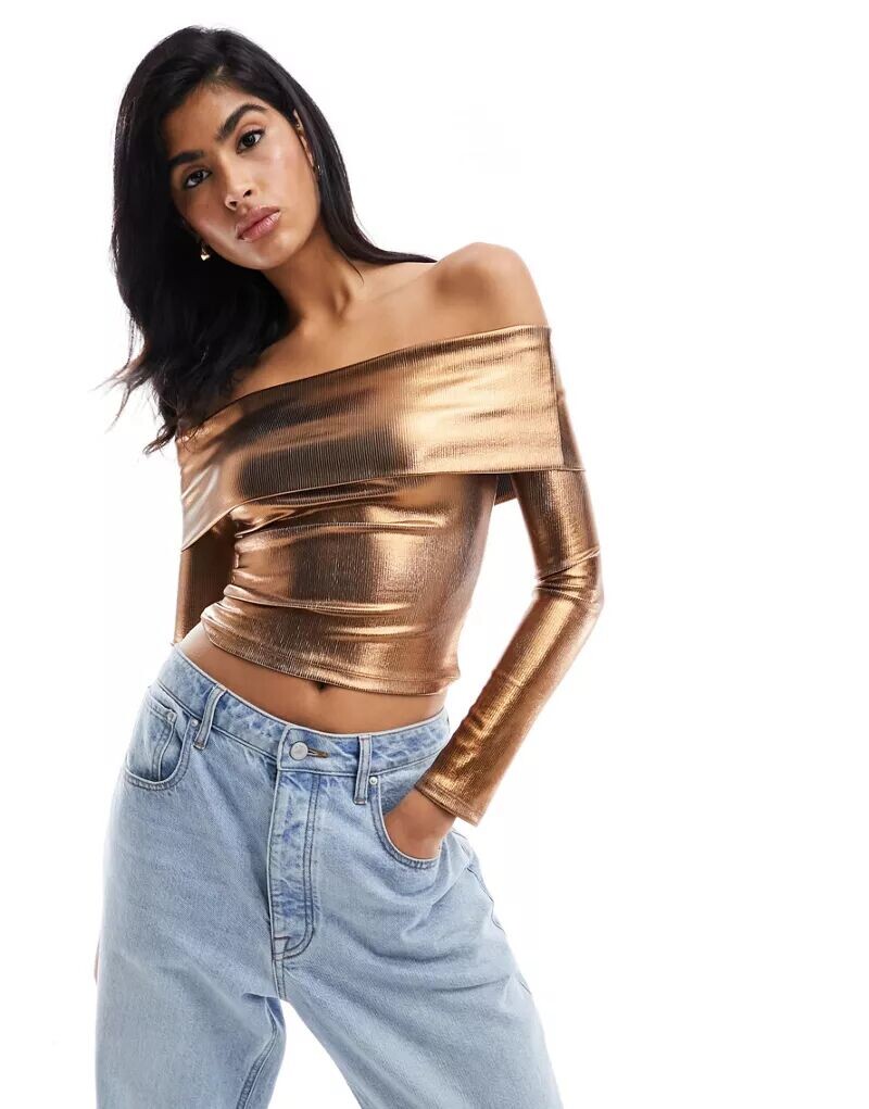 

Бронзовый топ с открытыми плечами и длинными рукавами ASOS