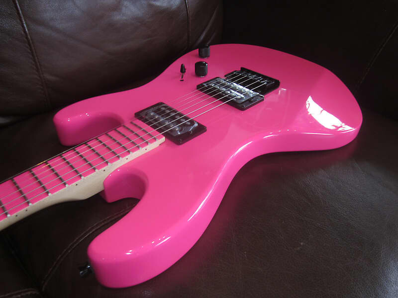 

Электрогитара Dean CZONE FLP 2Hb Electric Guitar Fluorescent Pink