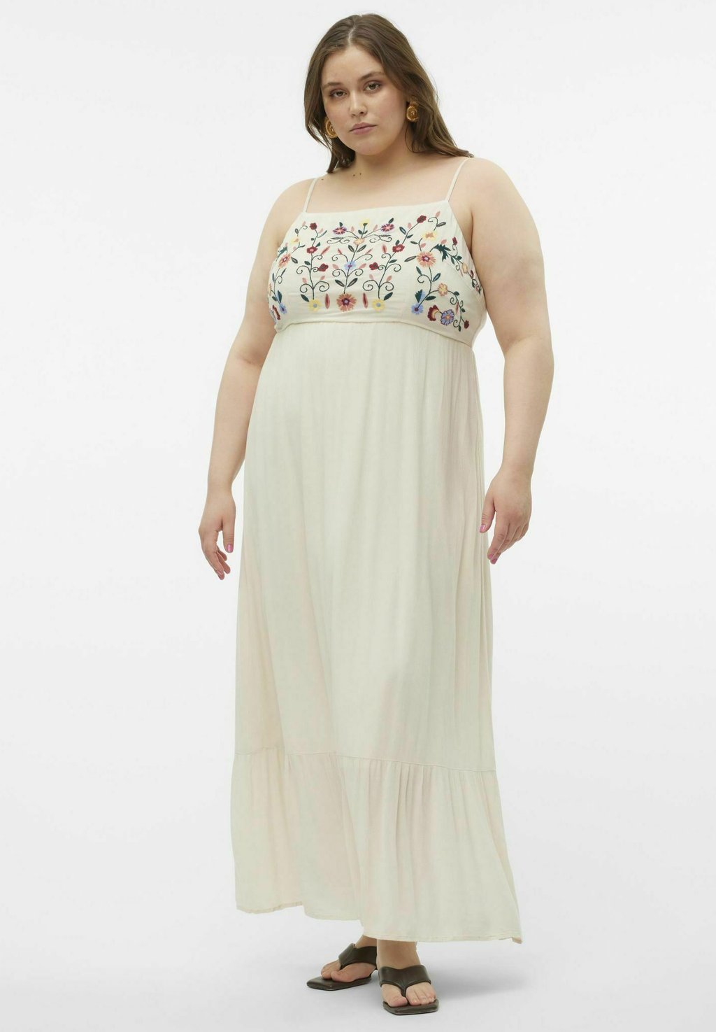 

Платье макси SINA LANGES Vero Moda Curve, бежевый