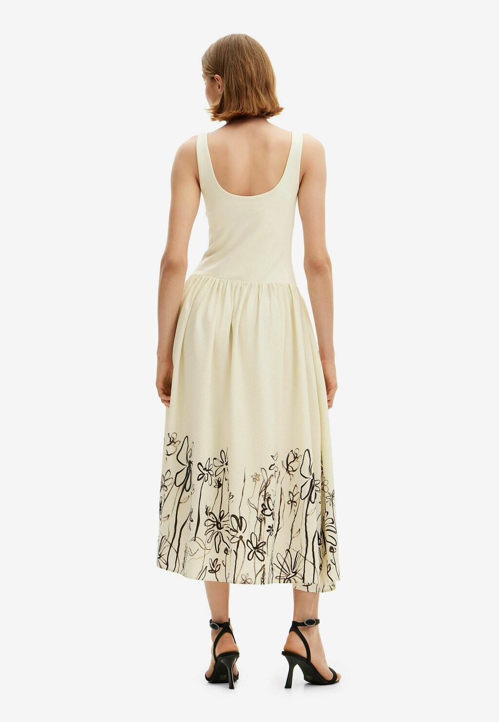 

Повседневное платье STRAPPY WITH FLORAL Desigual, белый