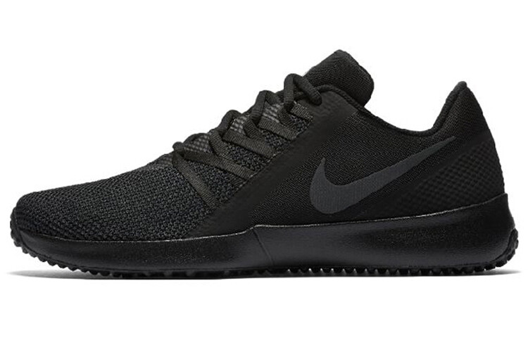 

Мужская обувь Nike Varsity Compete Lifestyle