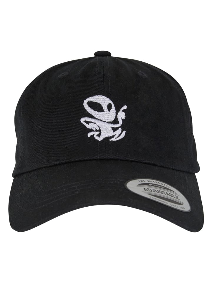 

Mister Tee Dad Caps in black