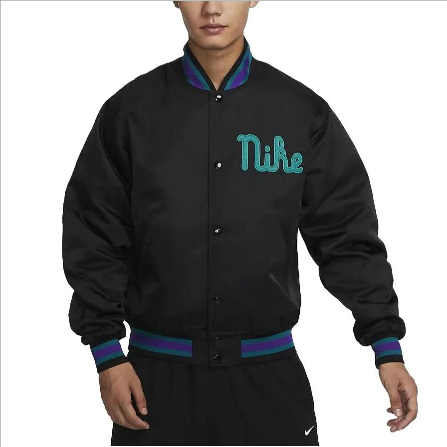 

Куртка мужская черная Nike, черный
