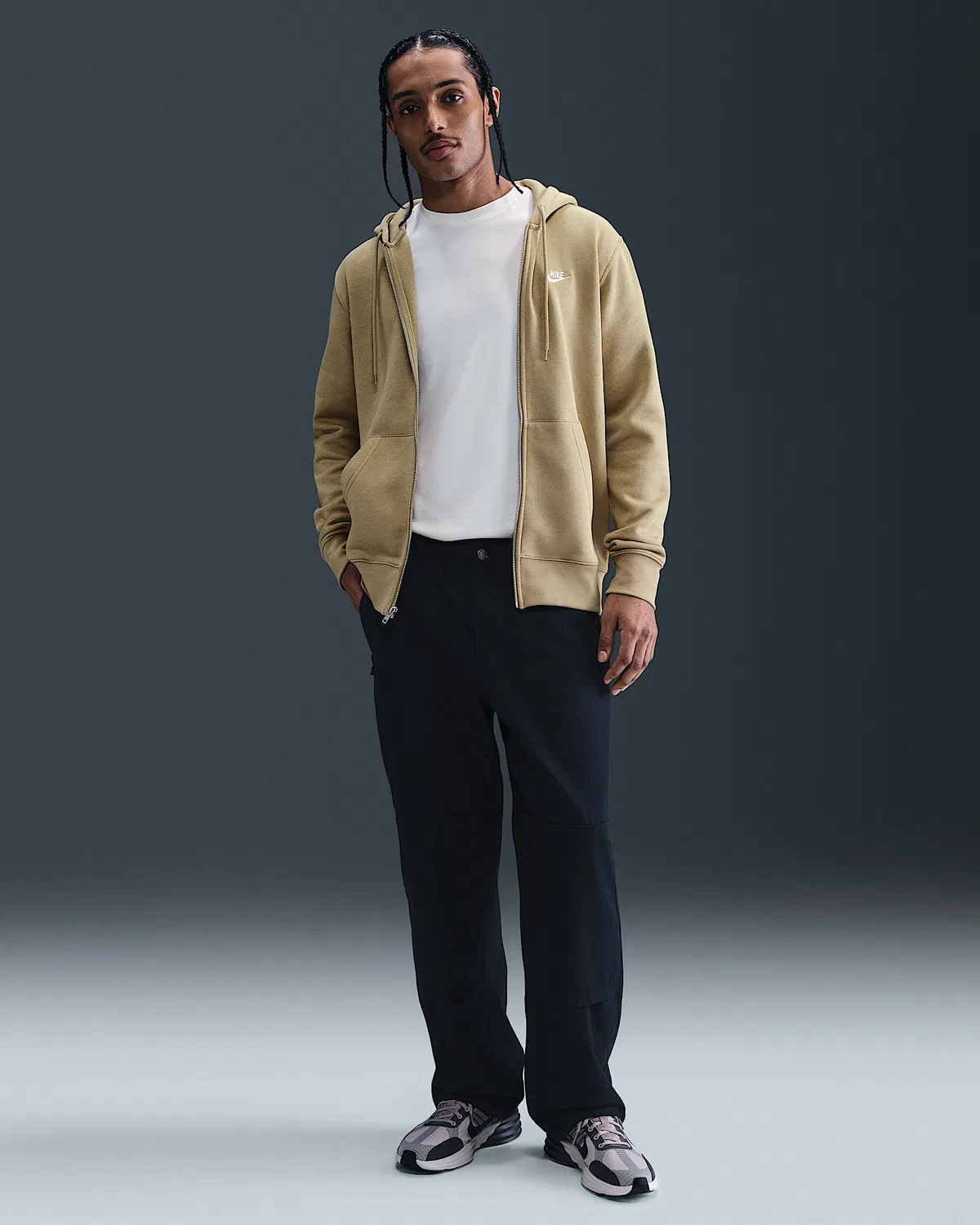 Мужская флисовая кофта на молнии Nike Club, Parachute Beige/Parachute Beige/White — фото 4