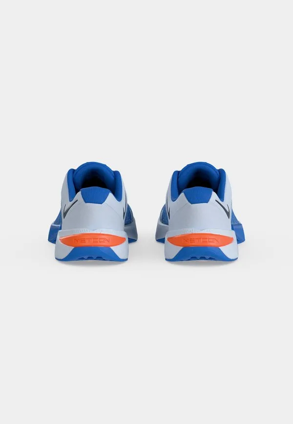 Кроссовки для тренировок metcon 10 Nike Performance, Football Grey/Midnight Navy/Blue Crystal/Orange Frost — фото 4