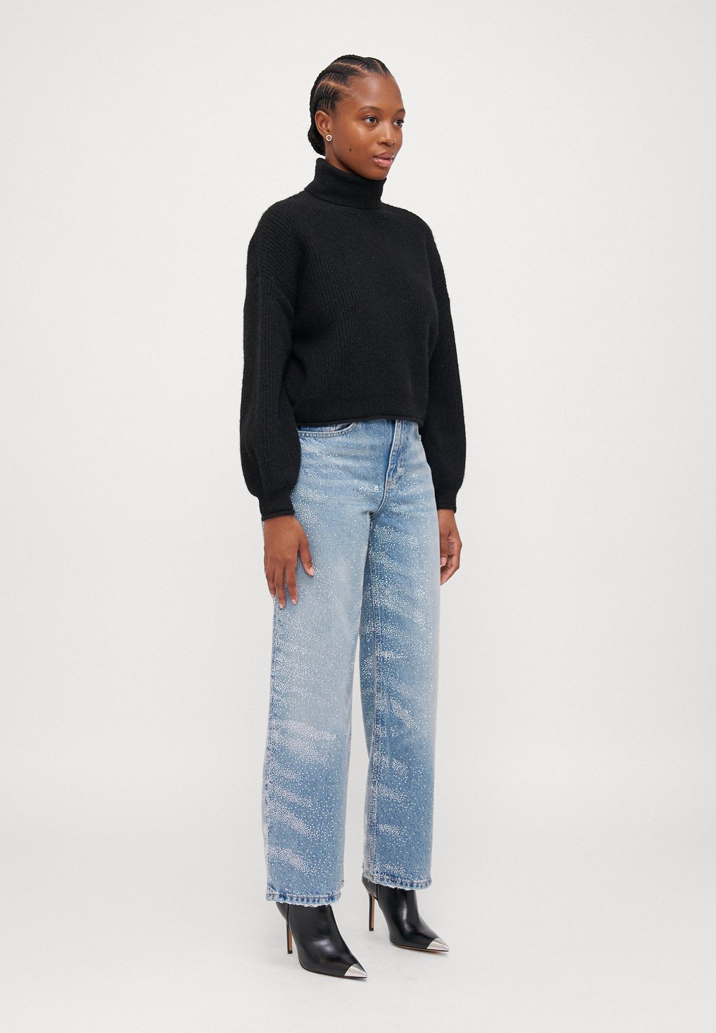 

Джемпер VMYVONNE ROLLNECK ROLLEDGE Vero Moda Petite, черный