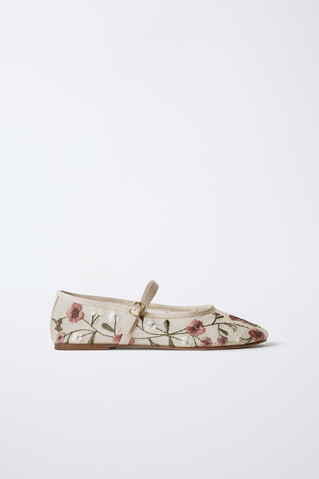 

Вышитые балетки ZARA, цвет Ecru White