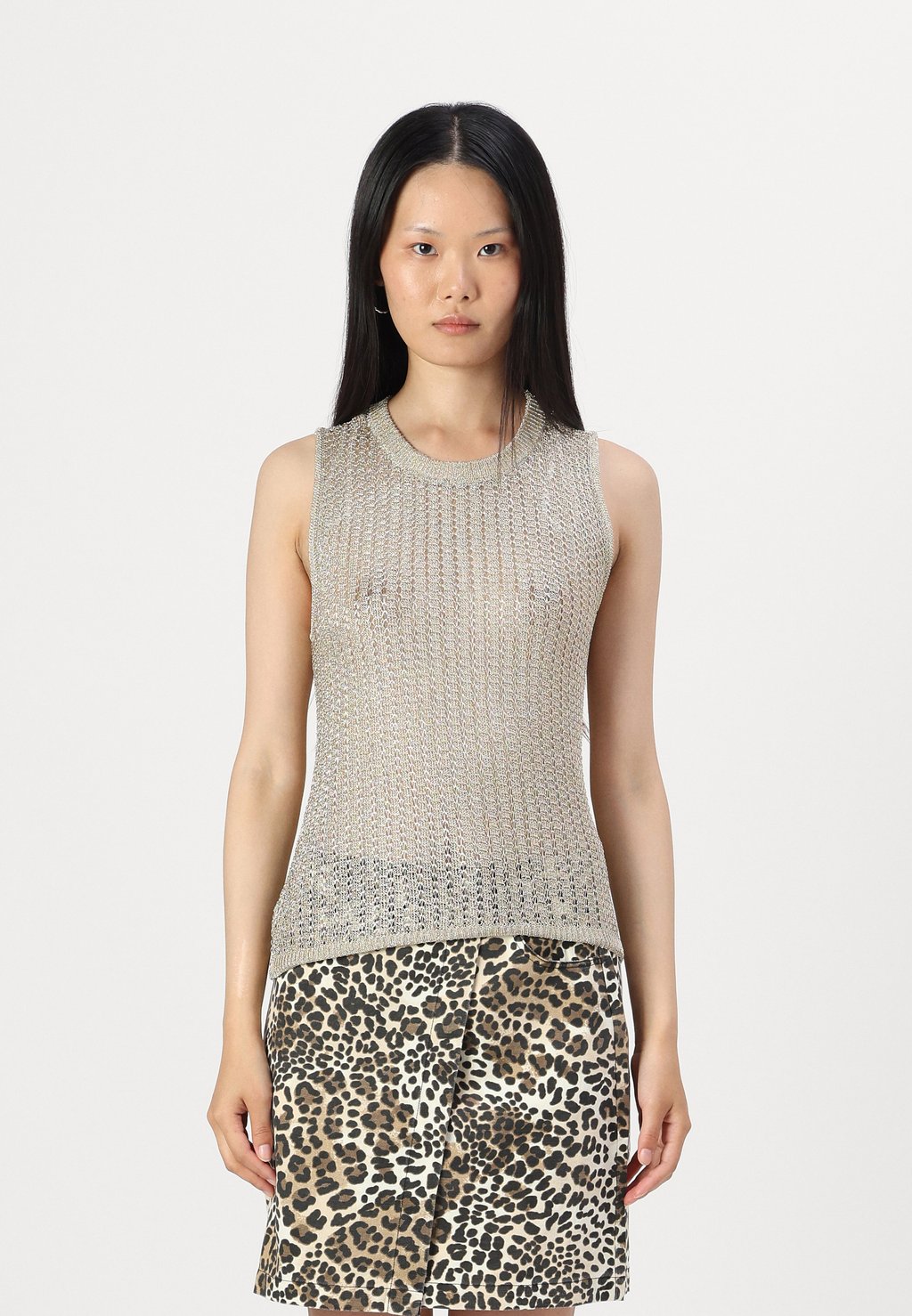 

Топ SLFSADIE METALLIC O NECK Selected Femme, бежевый
