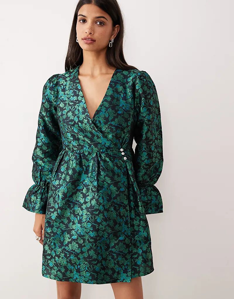 

Мини-платье YAS с длинными рукавами из жаккарда черного цвета