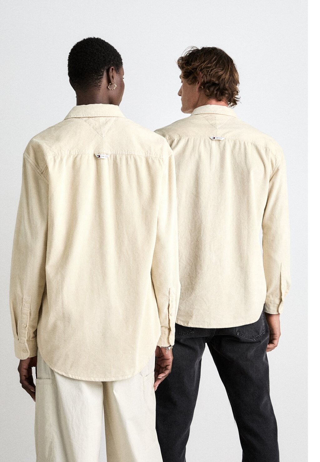 

Блузка на пуговицах UNISEX Tommy Jeans, бежевый
