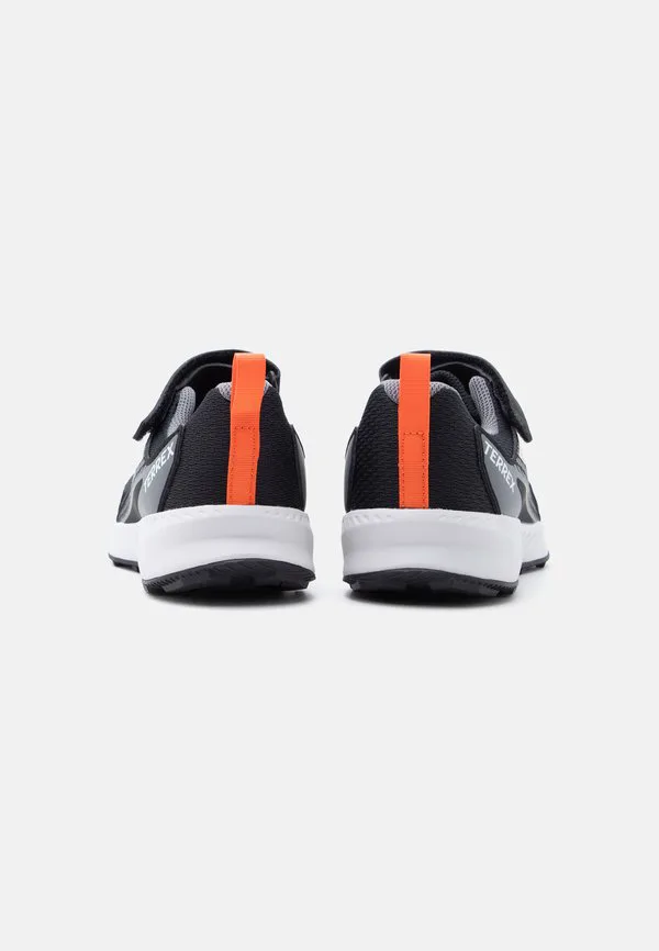 Походные ботинки tracefinder унисекс Adidas Terrex, Core Black/Grey One/Semi Impact Orange — фото 3