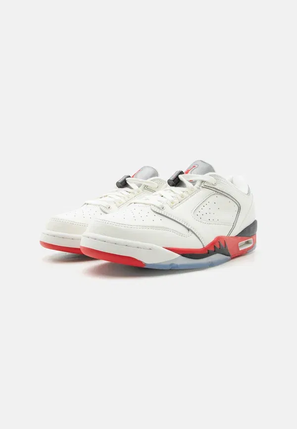 Кроссовки Sixty Plus Jordan, sail/fire red/black/reflect silver, цвет парусный/огненно-красный/черный/отражающий серебристый — фото 2