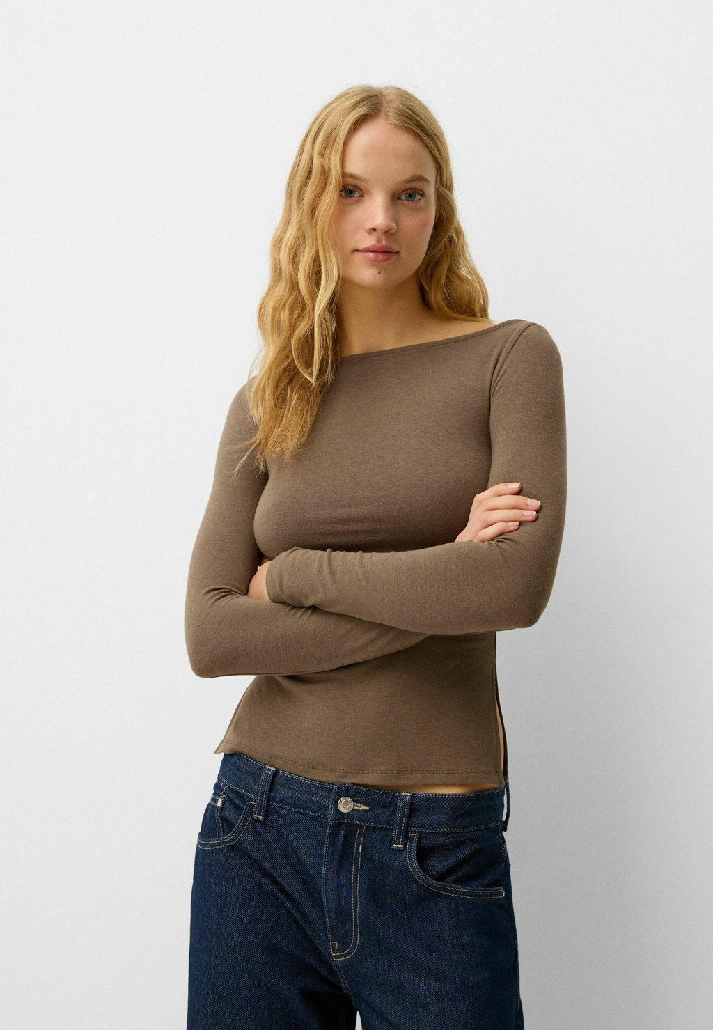 

Футболка с длинным рукавом Bershka, песочный