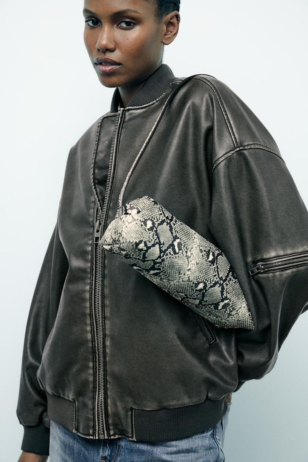 

Сумка через плечо ZARA, цвет snakeskin