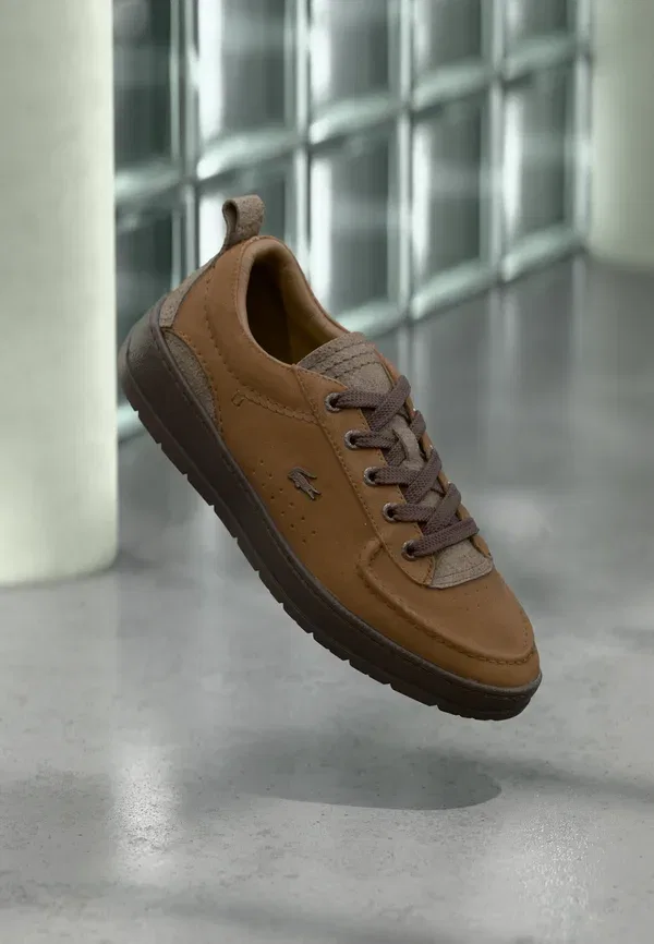 Кроссовки Umpire 126 Lacoste, тёмно-коричневый