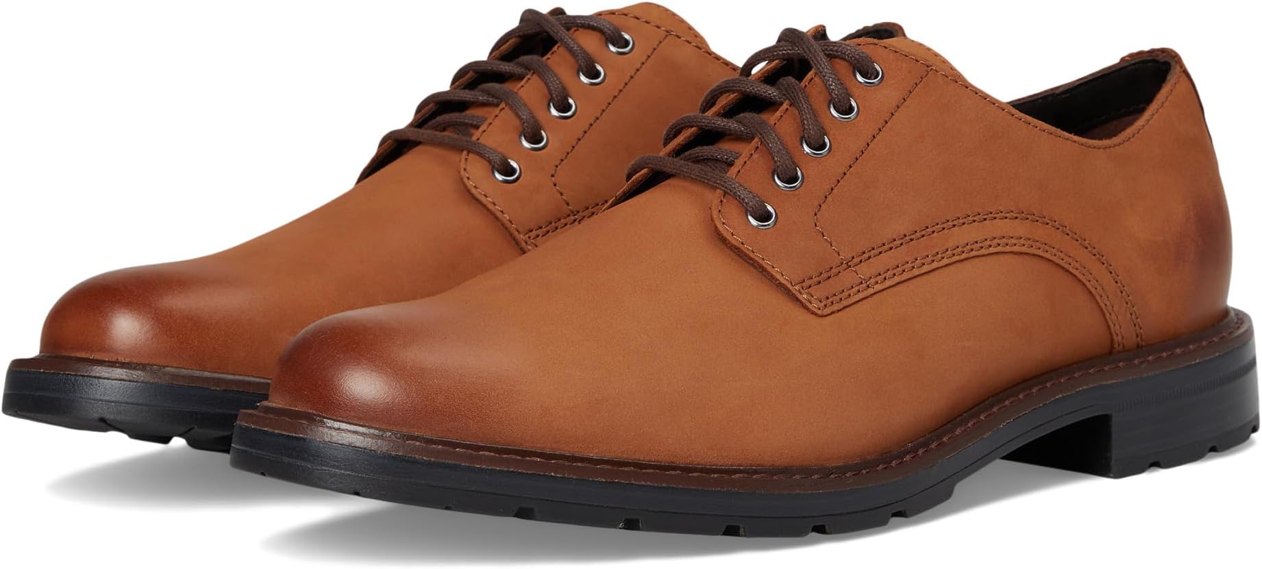 

Оксфорды Cole Haan Men's Chamberlin Grand Plain Toe Oxfords, British Tan Nubuck/Black Water Resistant