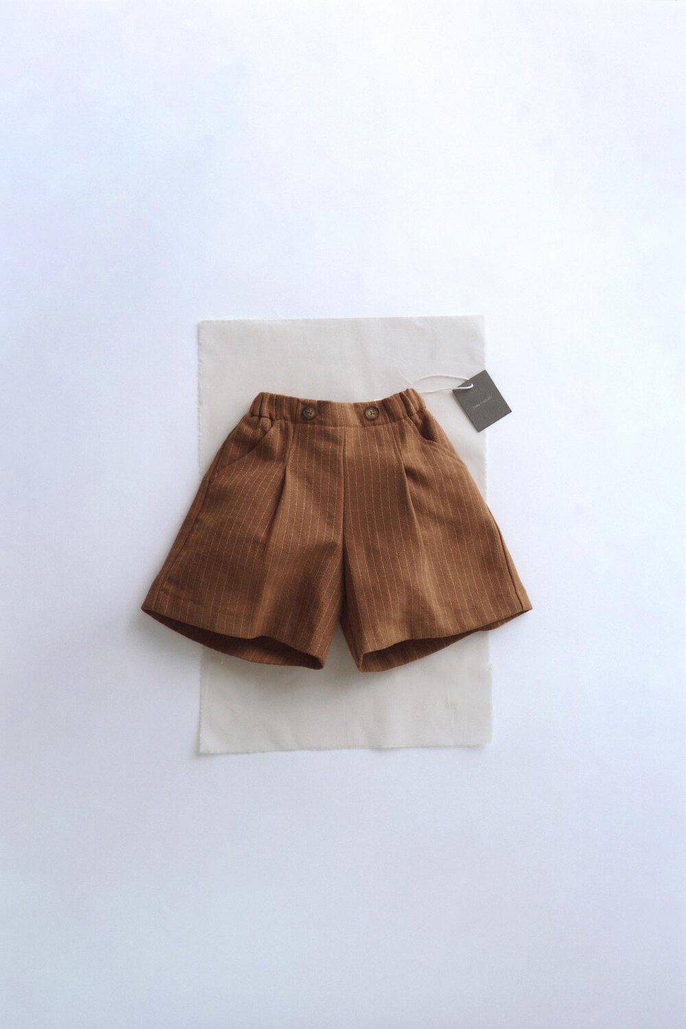 

Шорты-бермуды в полоску ZARA, цвет toffee