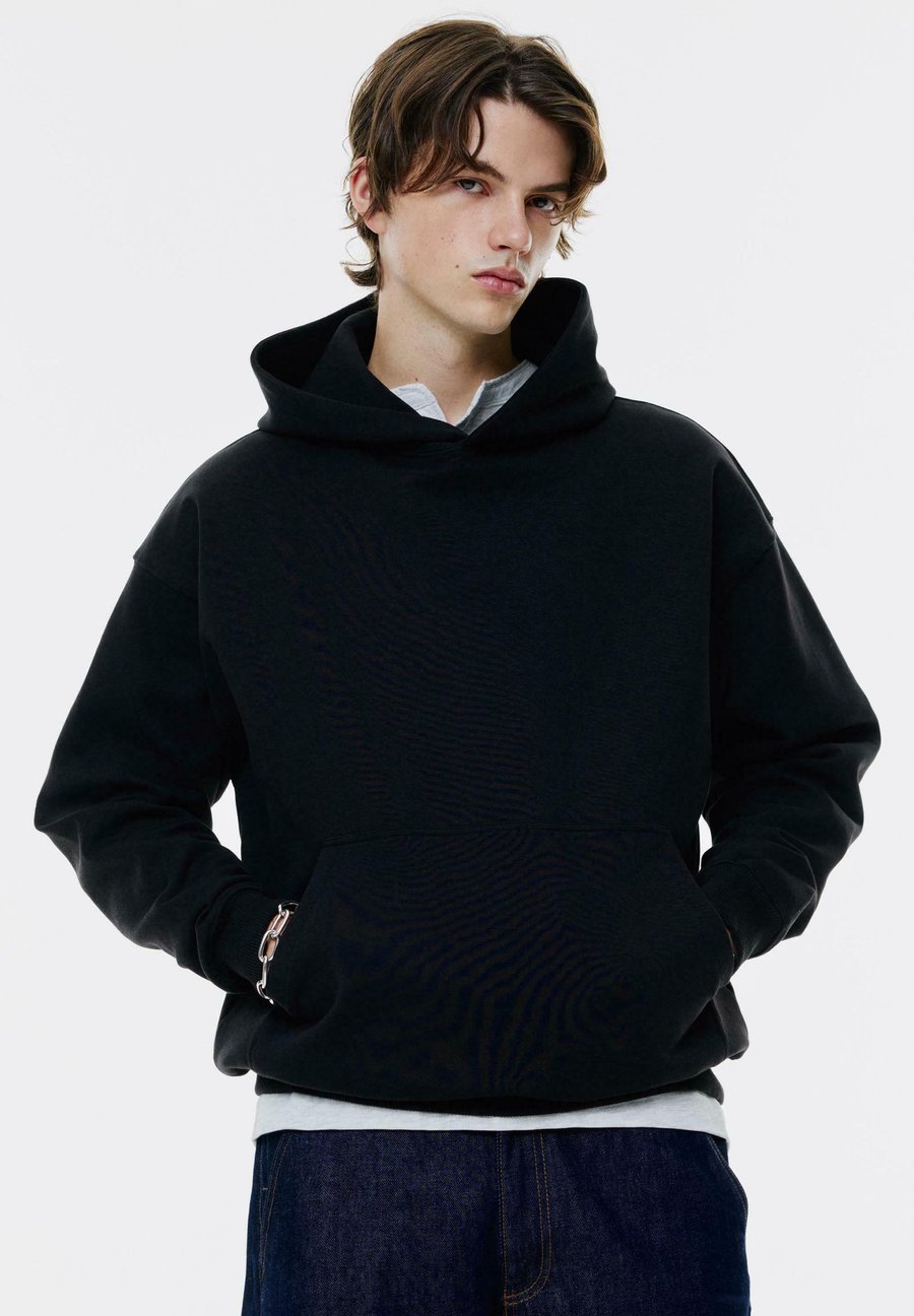 

Худи PULL&BEAR Hoodie, Black