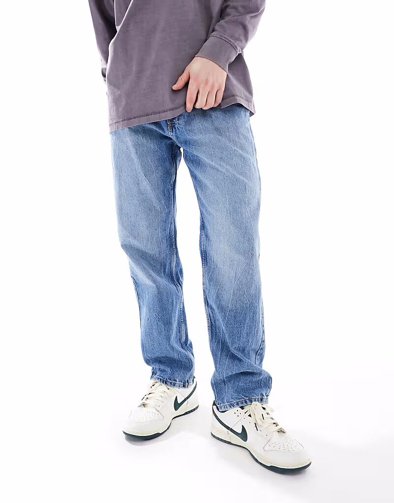 

Прямые винтажные джинсы средне-синего цвета Bershka