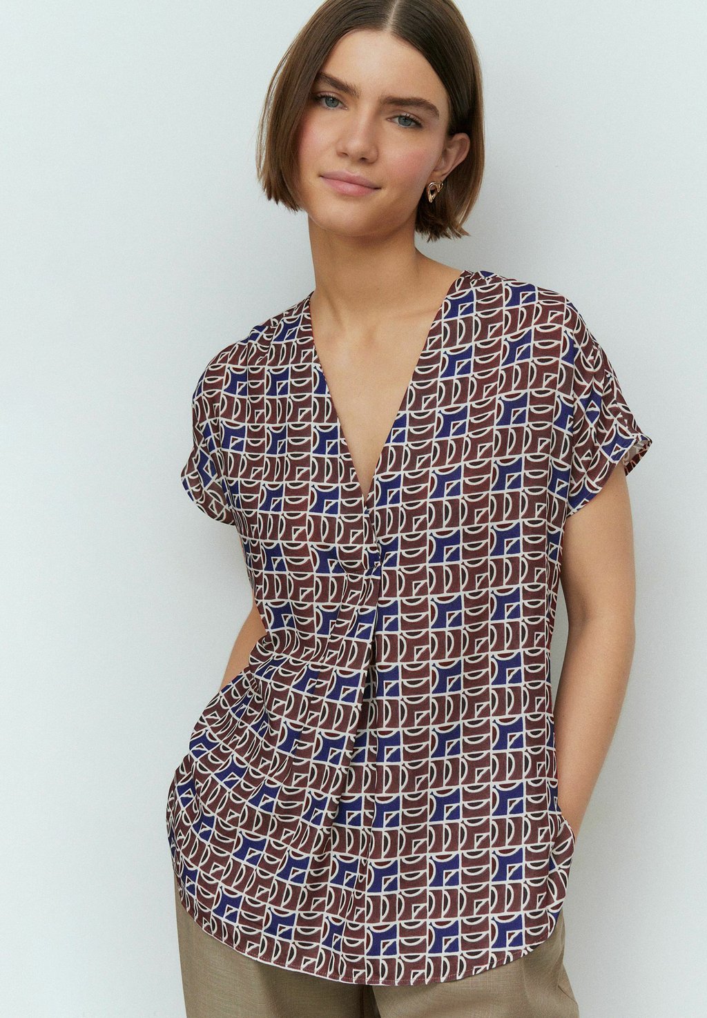 

Блуза RELAXED FIT SHORT SLEEVE OVERHEAD V-NECK Next, синий