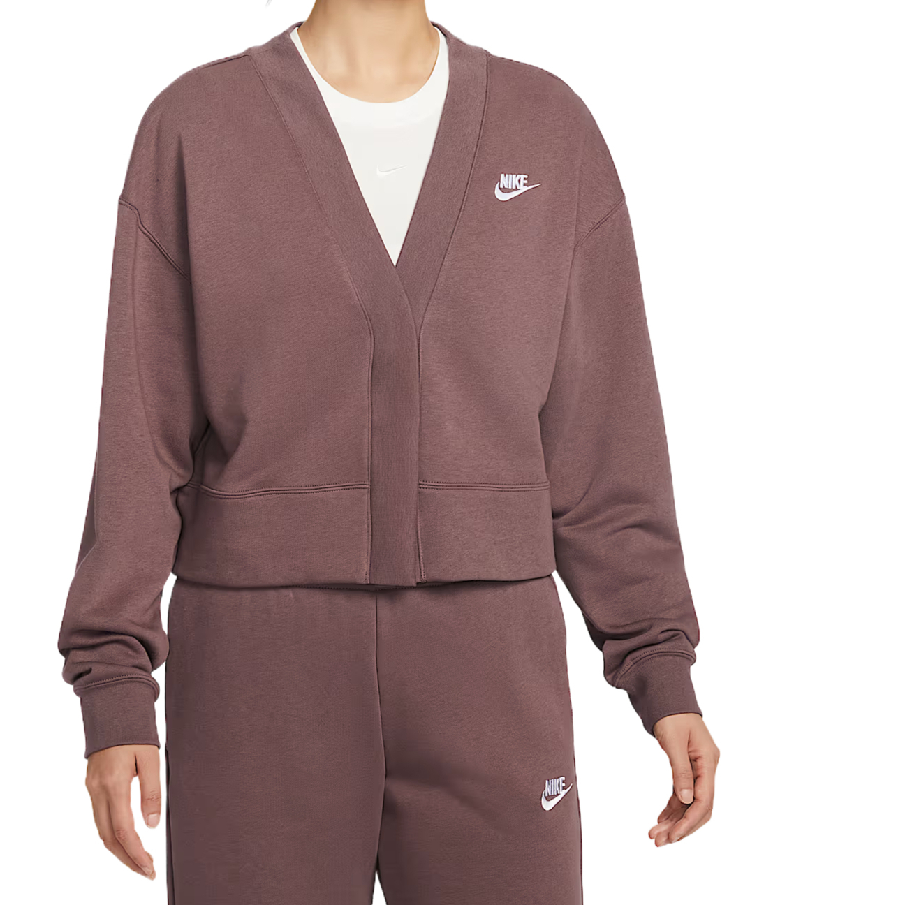 

Куртка Sportswear Club для женщин Nike, tattoo черный фиолетовый/белый