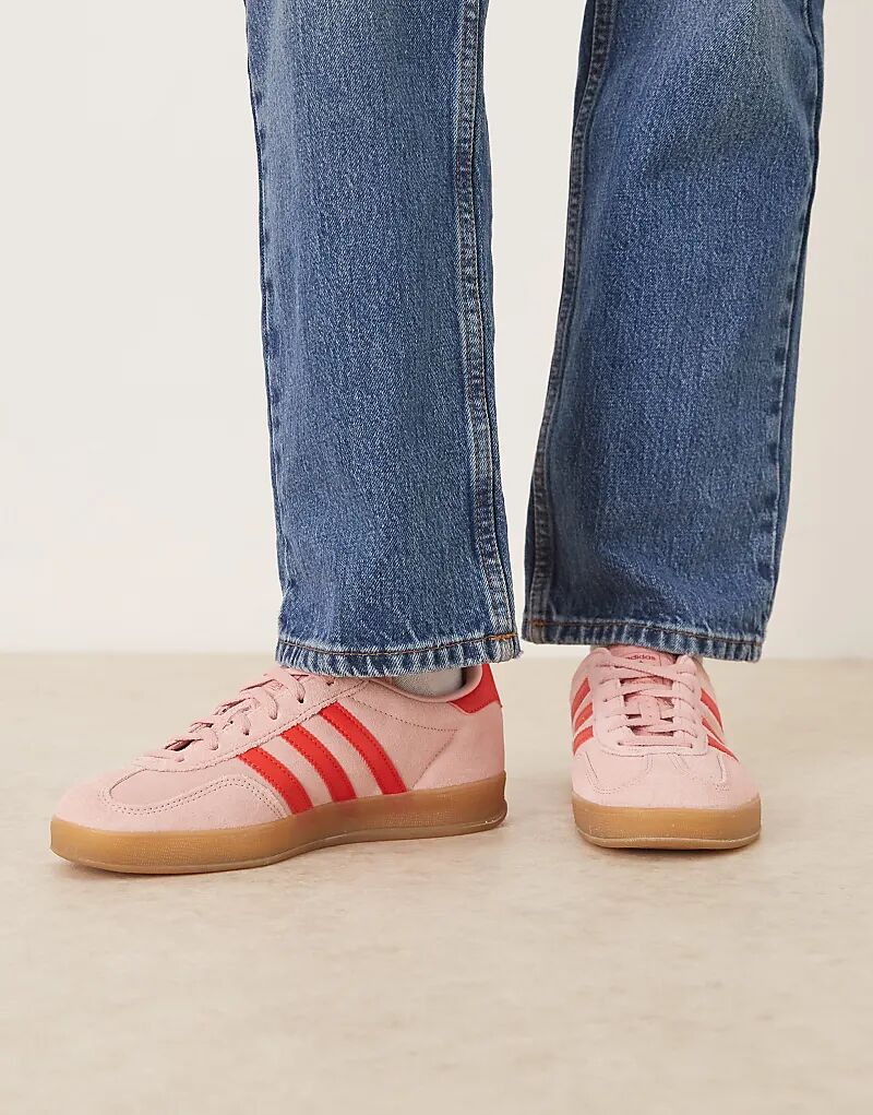 Кроссовки Adidas Originals Gazelle Indoor розового и красного цветов — фото 3