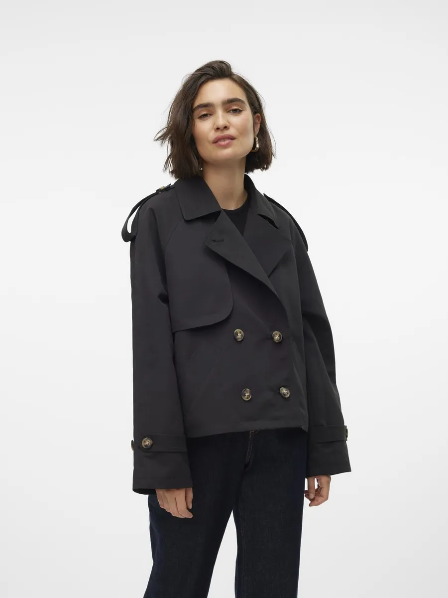 

Короткая куртка Vero Moda "VMCHLOE SHORT TRENCHCOAT GA NOOS", в стиле тренча, черный