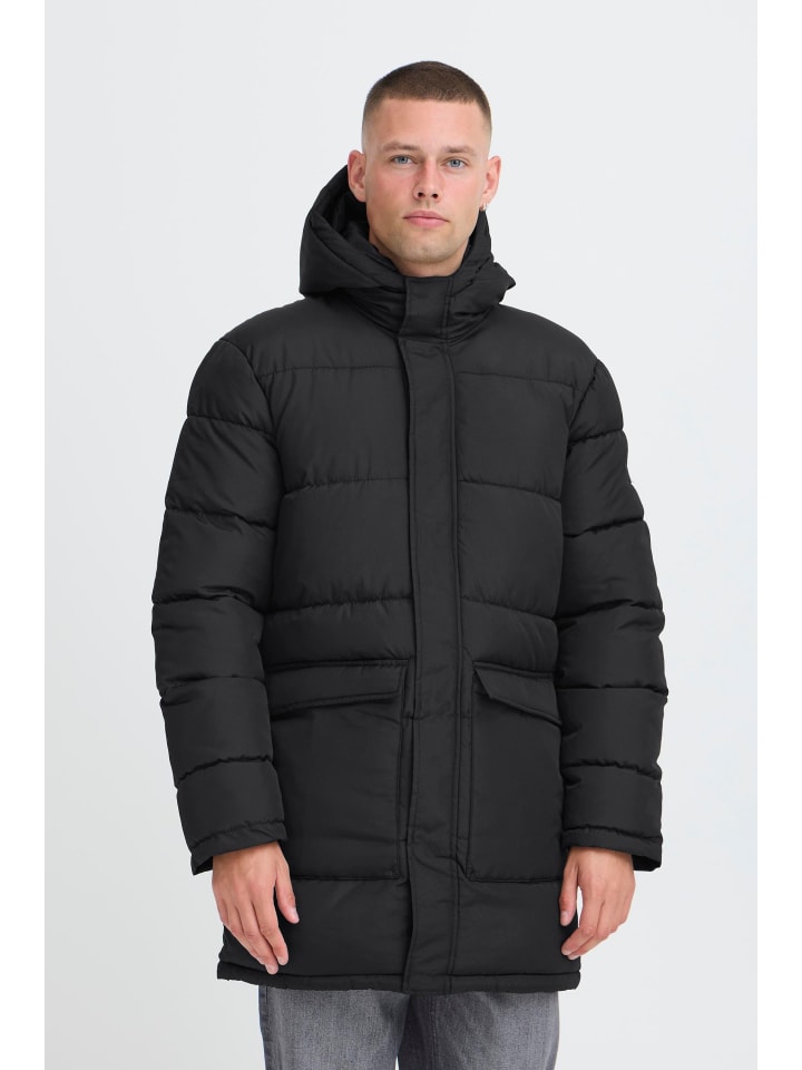 

BLEND Стеганое пальто BHELKA черного цвета