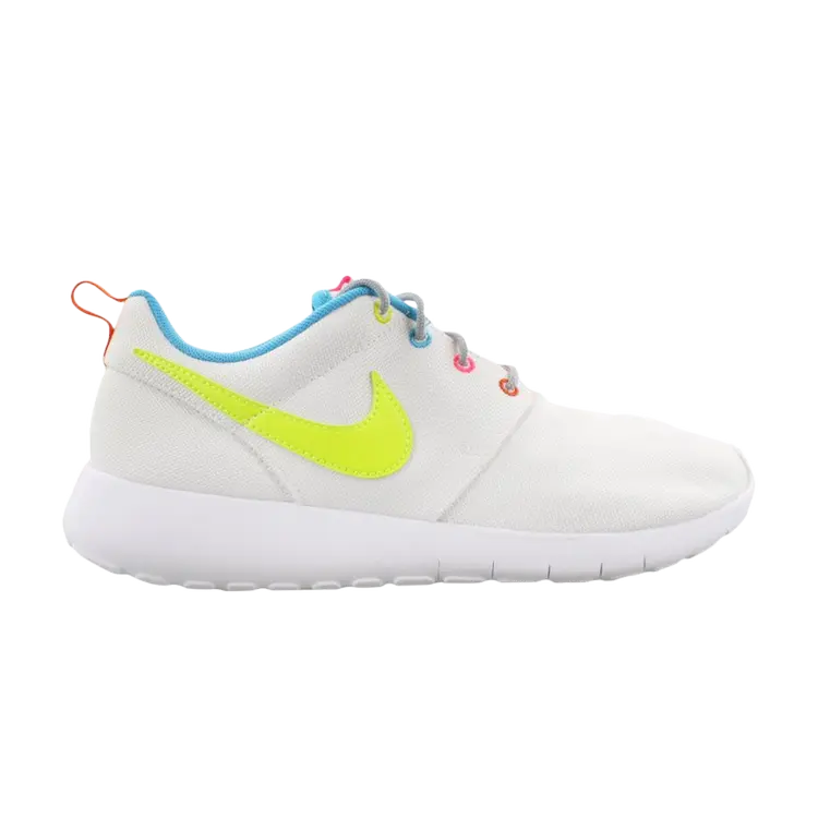 

Кроссовки Nike Roshe One GS, белый