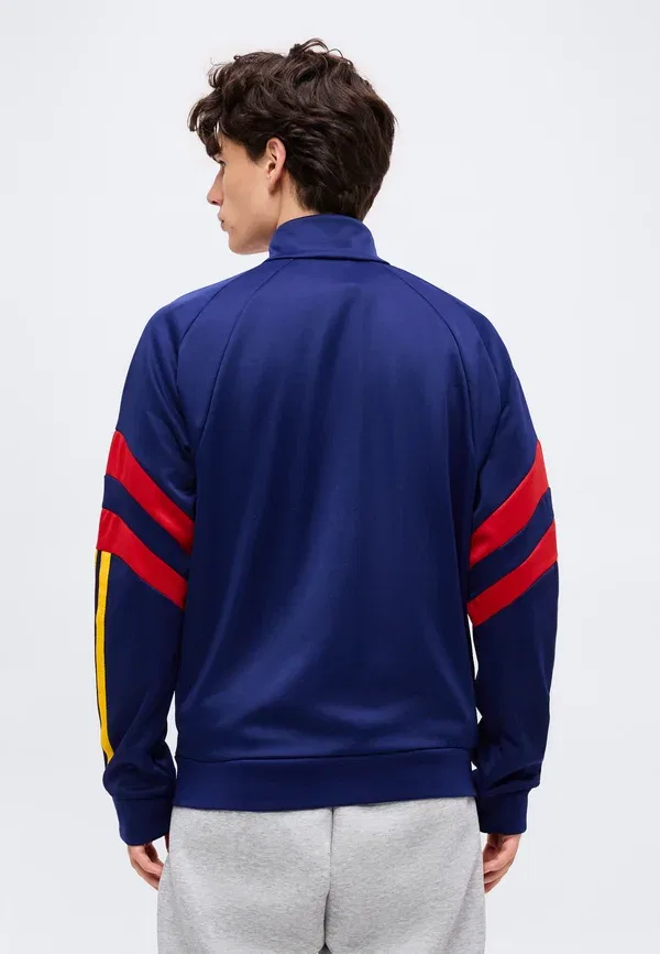 Куртка тренировочная Adidas Sportswear Tiro, темно-синий/командный красный/желтый — фото 3