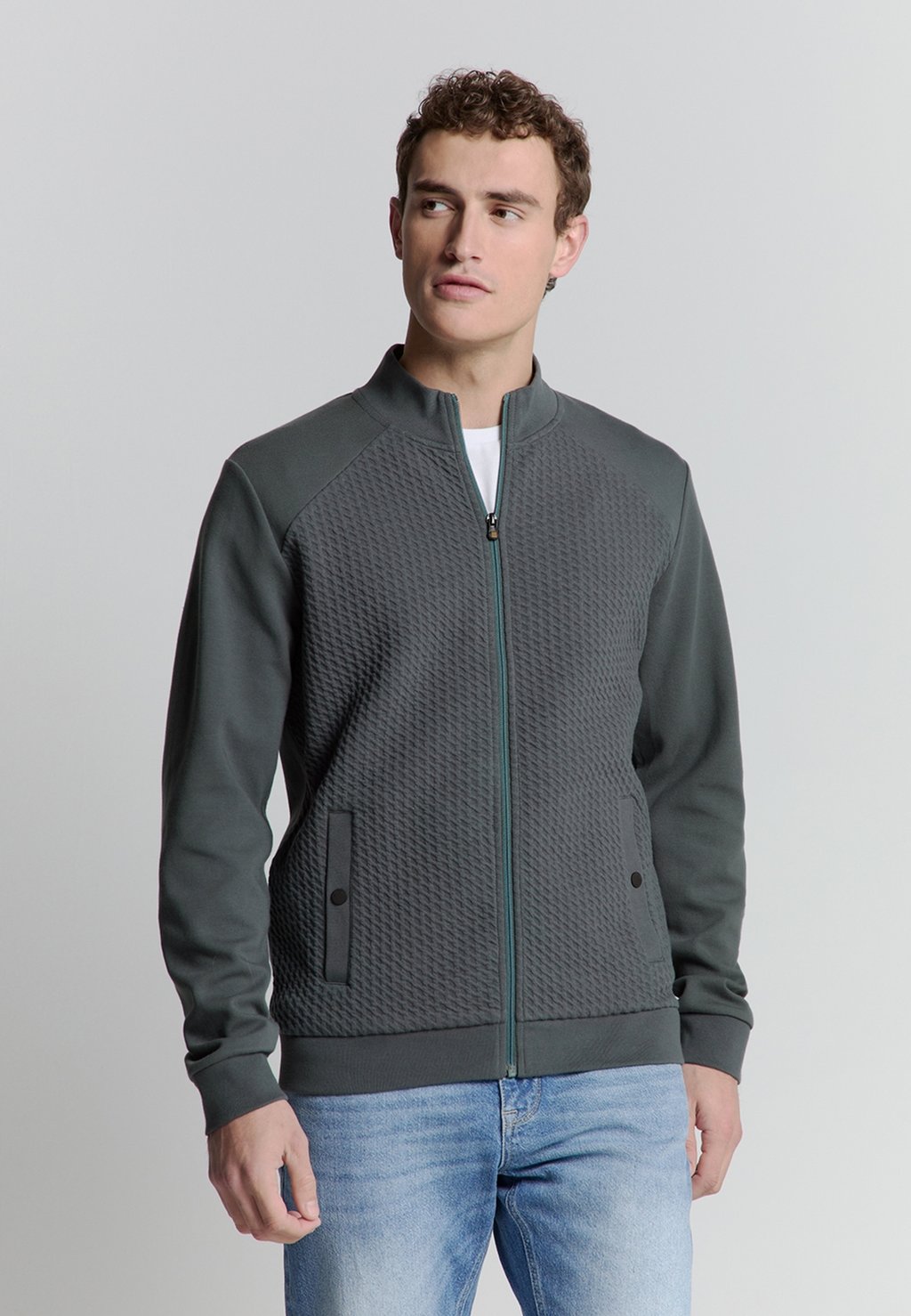 

Толстовка на молнии FULL ZIPPER JACQUARD NO EXCESS, темно-зеленый