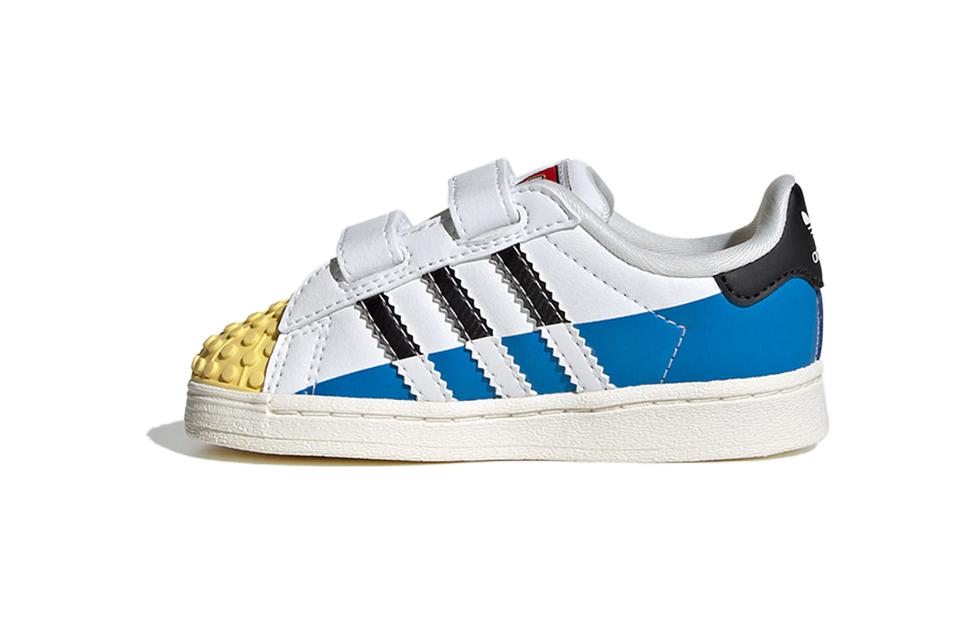 

Низкие дышащие кроссовки SUPERSTAR CF для малышей и младенцев Adidas Originals, белый/синий