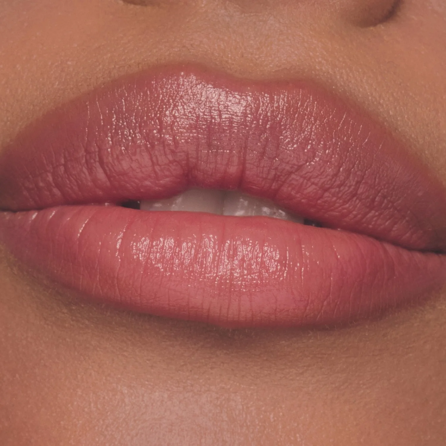 Бальзам-тинт для губ Charlotte Tilbury Pillow Talk, pillow talk medium, 2 г — фото 2