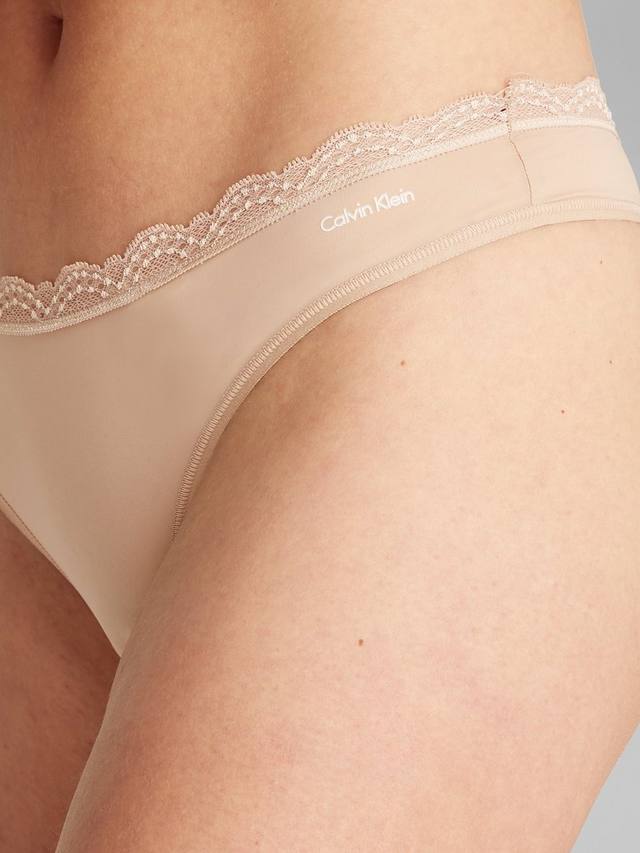 Микростретч кружевное танга Calvin Klein, Cedar — фото 4