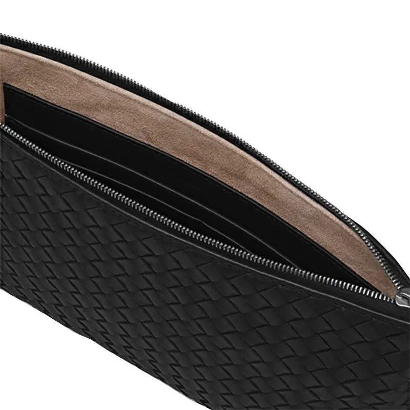 Bottega Veneta Чёрная женская кожаная ламинированная переносная сумка через плечо — фото 4