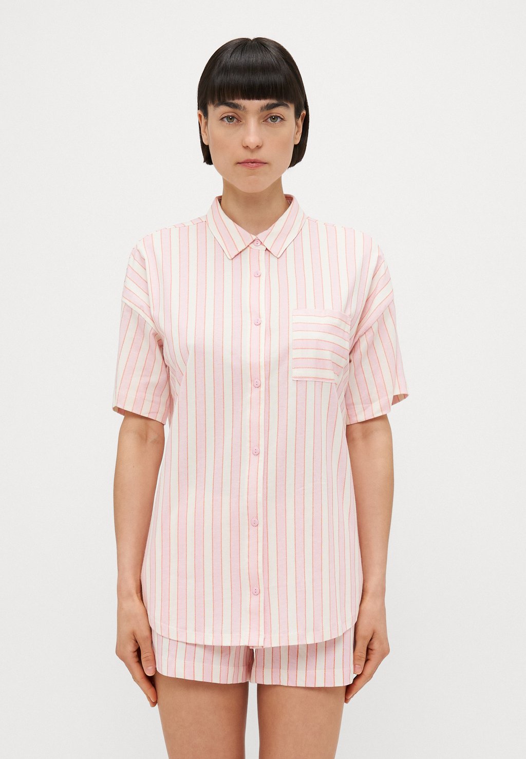 

Пижама VIVANCE DREAMS DOLCE VITA BUTTON SHORTY LASCANA, розовый