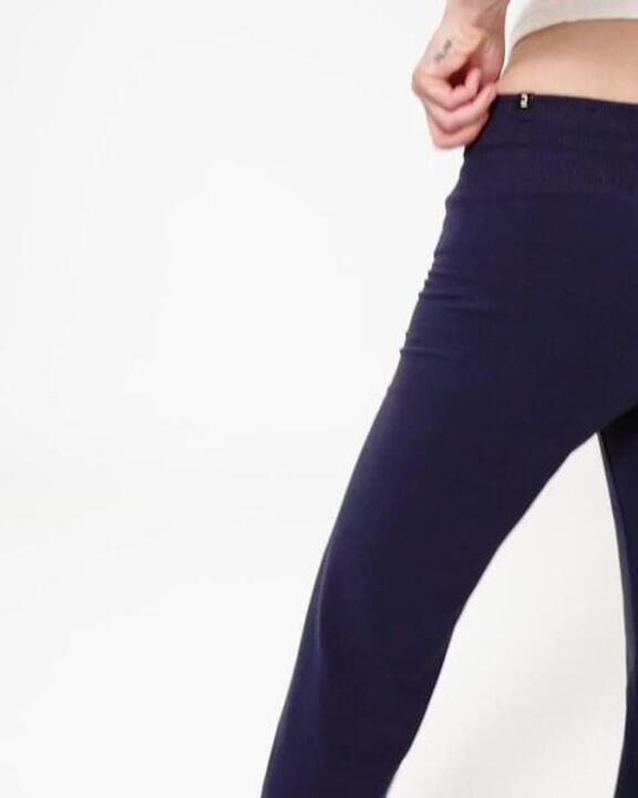 

Женские базовые фитнес-леггинсы Domyos 500 серия тёмно-синие со шнурком