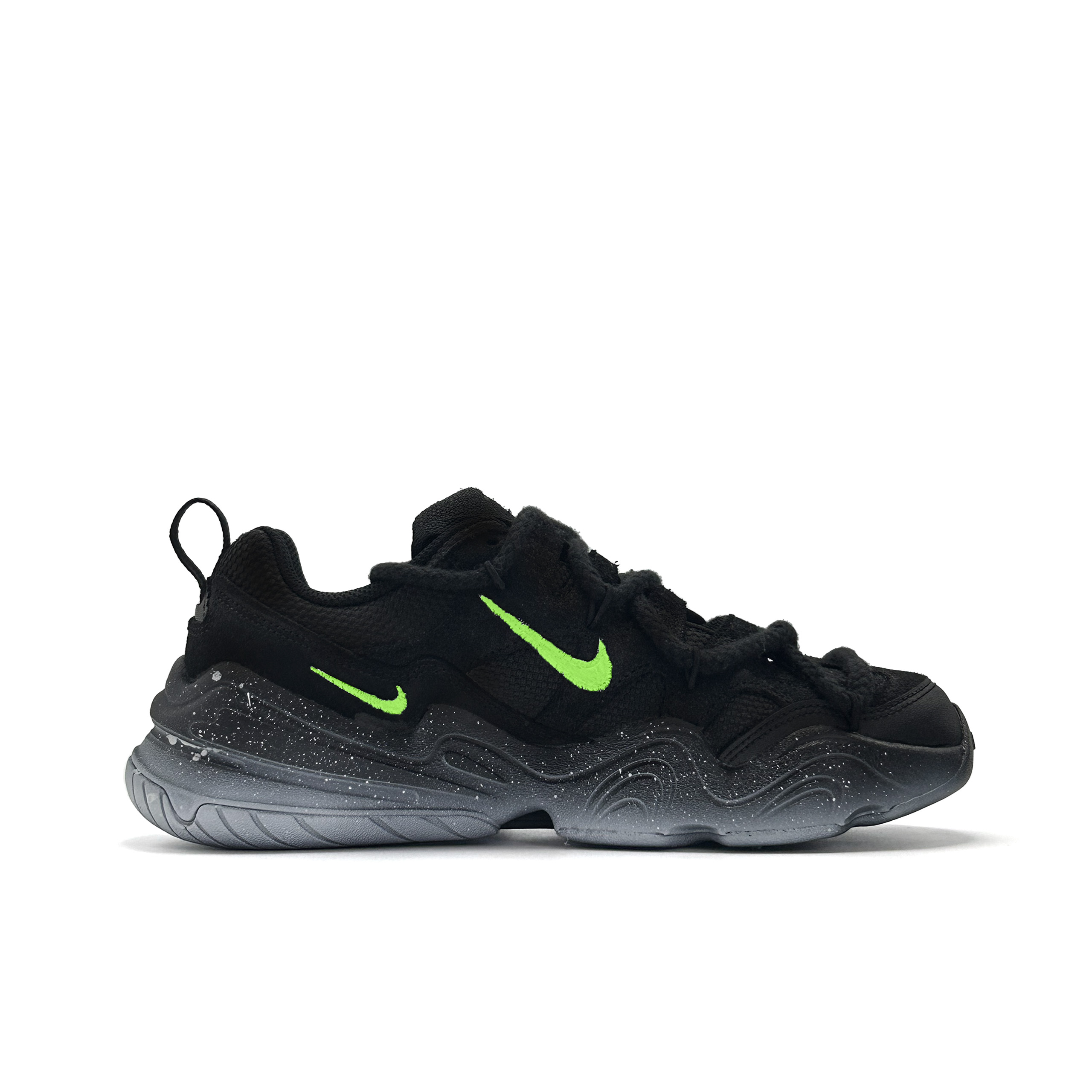 Nike Тех Хера Кэжуал Кроссовки Унисекс Лоу-топ Зеленый - Черный, цвет Black — фото 2