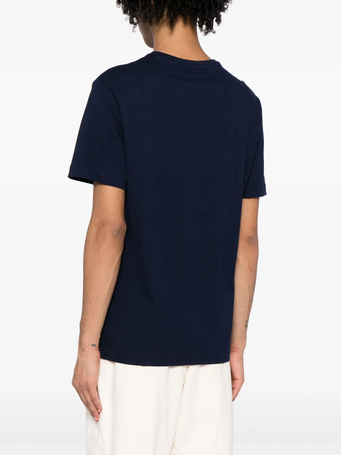 Футболка с V-образным вырезом и нашивкой-логотипом Lacoste — фото 4