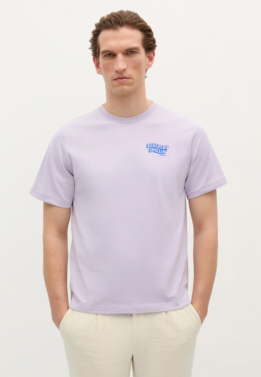 

Футболка с принтом CAMP TEE Scalpers, фиолетовый