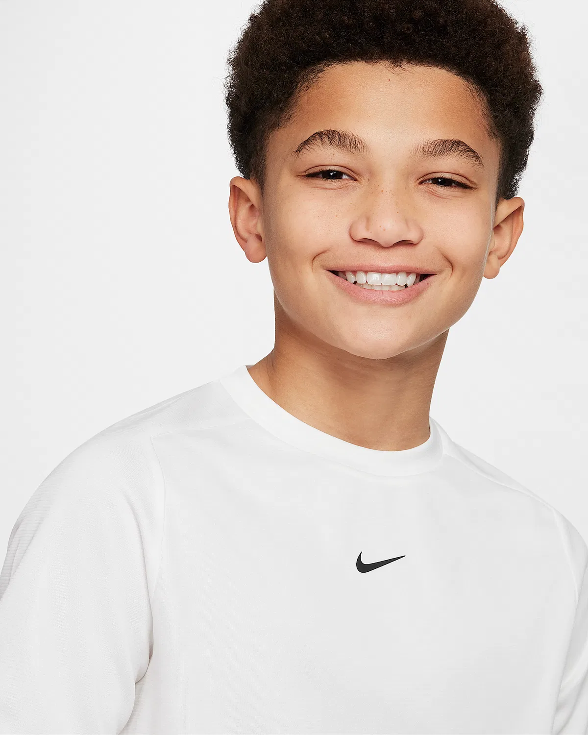 Большие детские Dri-FIT короткий рукав топ Nike Multi, White/White/Black — фото 3
