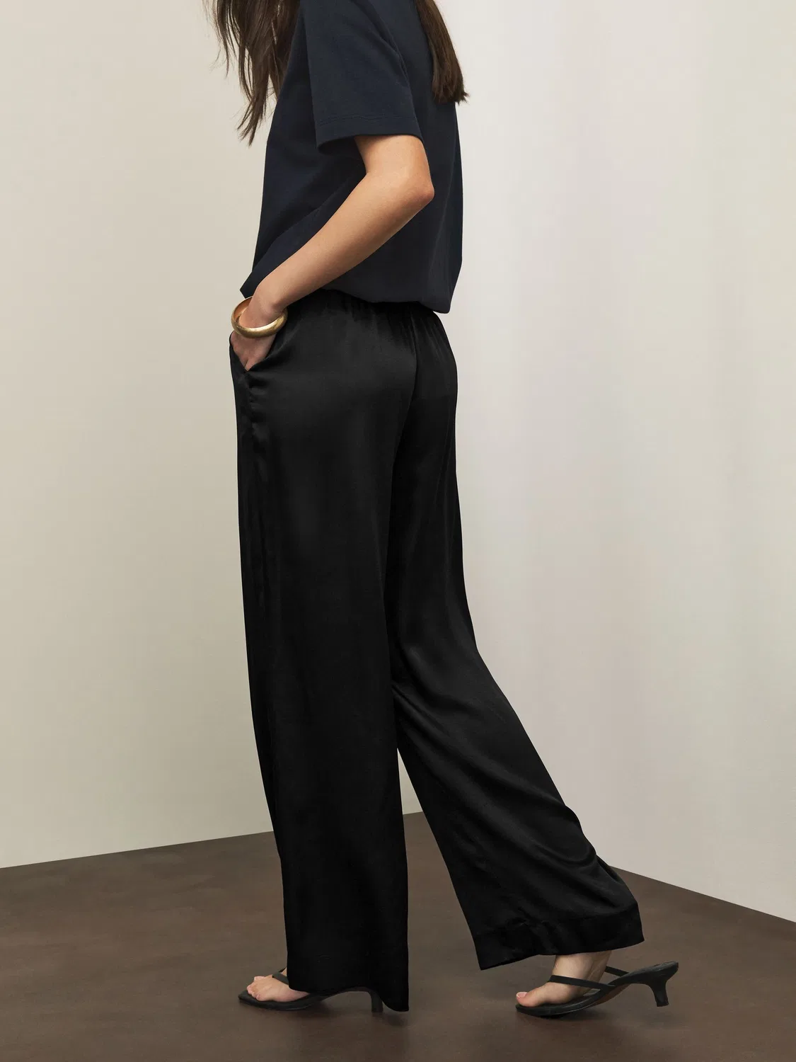 Брюки широкие Black Satin Tie Waist Wide Leg Trousers Next, черные — фото 3