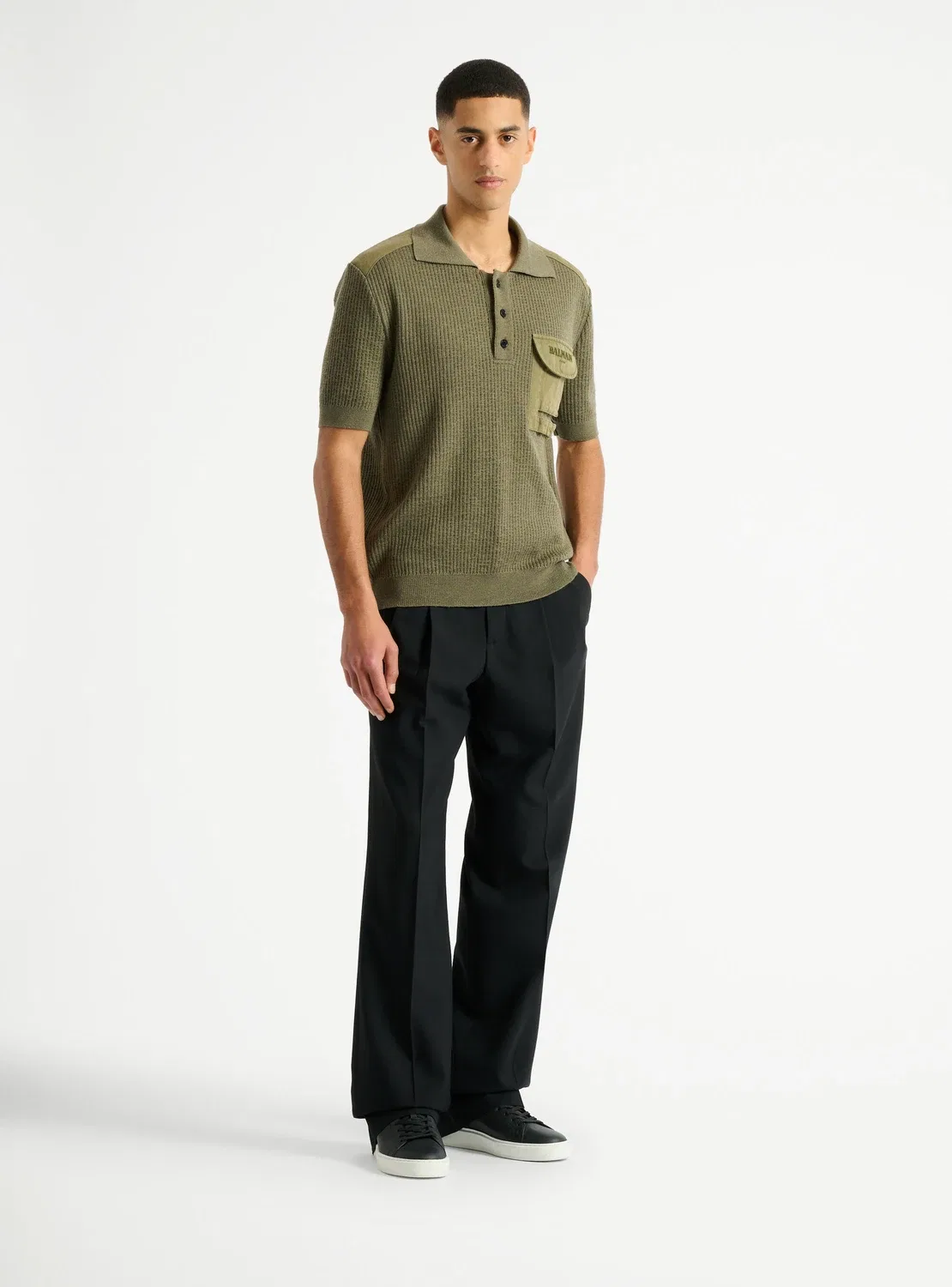 Винтажное поло Balmain Utility из ребристого трикотажа, хаки — фото 2